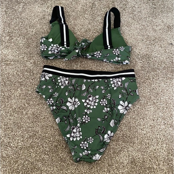 High-waisted Sanctuary bikini - Picture 3 of 4